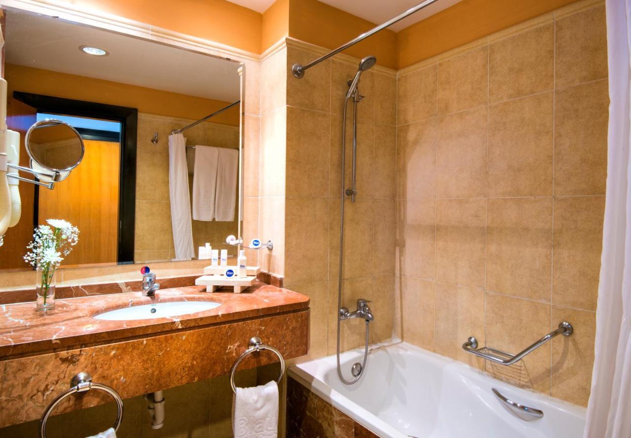 Superior Double Room Bay View